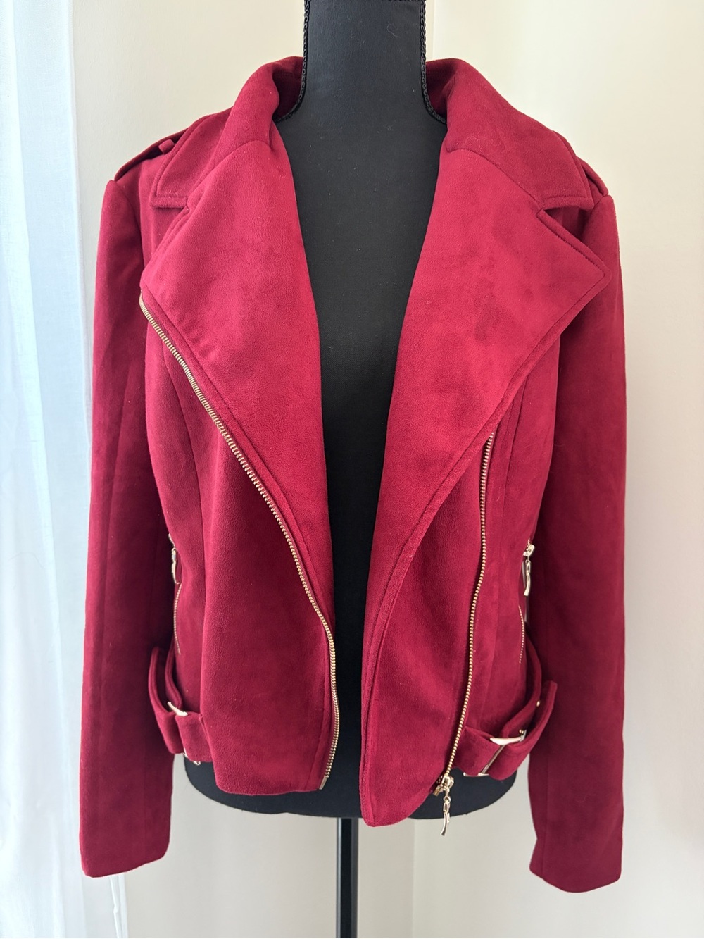 NWOT Romeo + Juliet Couture Faux Suede Moto Jacket in Red size L - Picture 4 of 6